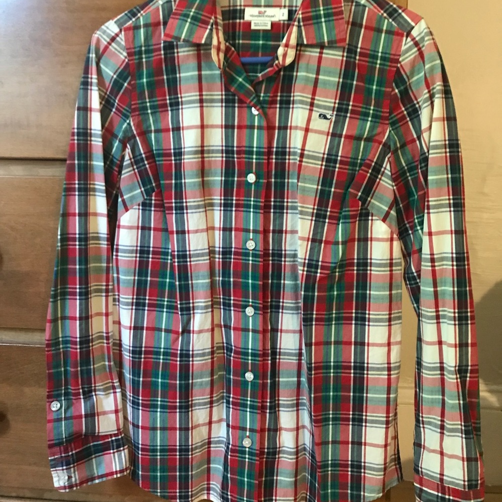 Vineyard Vines button down